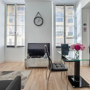Appartement Famous Bd Victor Hugo - Center, Nice